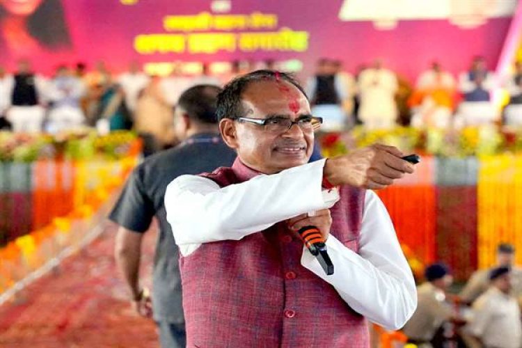 सप्त क्रांति से महिलाओं एवं बेटियों के जीवन में लाया जा रहा है सकारात्मक बदलाव : मुख्यमंत्री श्री चौहान