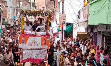 मुख्यमंत्री श्री चौहान के जतारा रोड शो में उमड़ा जनसैलाब