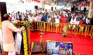 विकसित राष्ट्र की ओर कदम बढ़ा रहा है भारत : प्रधानमंत्री श्री मोदी