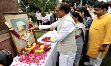 भोपाल की हर गली और इलाके में डॉ. शर्मा के कार्यों का प्रतिबिंब - मुख्यमंत्री श्री चौहान
