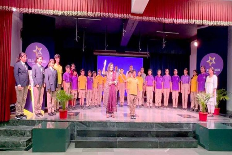 स्कूली बच्चों द्वारा सांकेतिक भाषा में राष्ट्रगान की मनमोहक प्रस्तुति