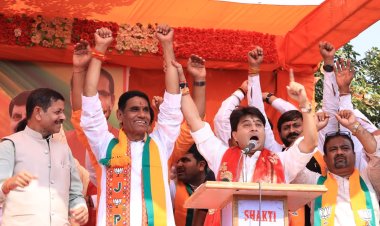 अस्पताल थे पर डॉक्टर नहीं, स्कूल थे-शिक्षक नहीं :- केंद्रीय मंत्री श्री ज्योतिरादित्य सिंधिया