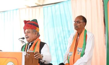 9 साल में 14 करोड़ लोग गरीबी रेखा से बाहर आ गए :- मंत्री श्री नरेंद्र सिंह तोमर