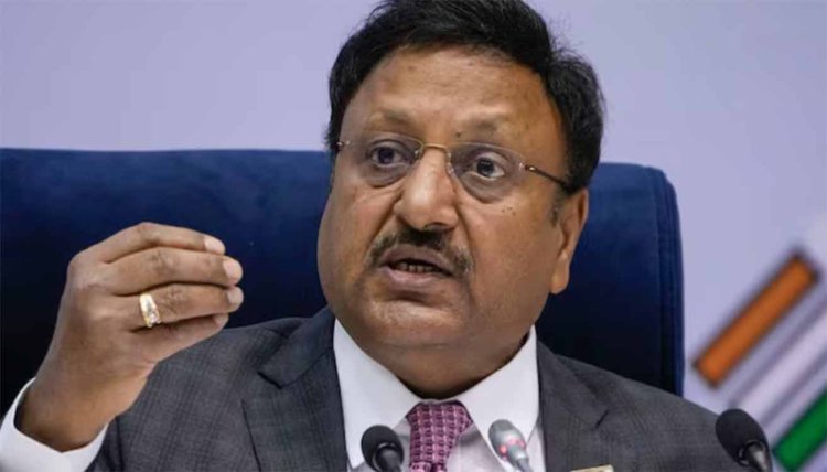 Lok Sabha Elections 2024: 'विकसित भारत' वाले व्हाट्सएप मैसेज भेजने पर चुनाव आयोग ने लगाई रोक, कहा- तुरंत बंद कर दें