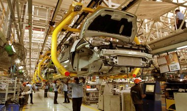 IIP Data: इलेक्ट्रिसिटी माइनिंग मैन्युफैक्चरिंग सेक्टर में प्रोडक्शन बढ़ने के चलते अप्रैल में 5% रहा आईआईपी ग्रोथ रेट