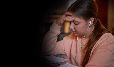 Study And Music: पढ़ते समय सुन रहे हैं गाने तो जानें ये कितना सही, कितना गलत ? कैसा म्यूज़िक है फायदेमंद