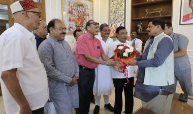मुख्यमंत्री डॉ. यादव से भोपाल उत्सव मेला समिति के प्रतिनिधि मंडल ने की भेंट