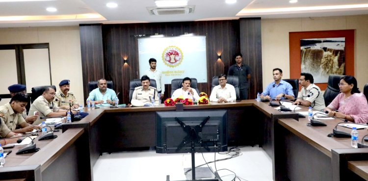 कोरेक्स तथा अन्य नशीले पदार्थों की रोकथाम के लिए सघन जाँच करें - उप मुख्यमंत्री श्री शुक्ल