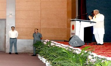 अपनी योग्यता का जनहित और देशहित में करें उपयोग : राज्यपाल श्री पटेल