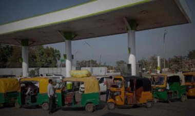 CNG Price Hike: इंद्रप्रस्थ गैस और महानगर गैस के शेयर्स 18 फीसदी तक गिरे धड़ाम, बढ़ सकते हैं सीएनजी के दाम!