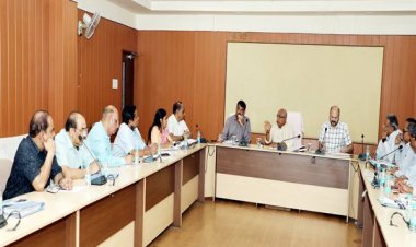 गैस पीड़ितों को प्रशिक्षण देकर रोजगार से जोड़ें, उन्हें आत्मनिर्भर बनायें: मंत्री डॉ. शाह
