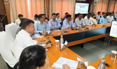 सरकारी स्कूलों में बच्चों के शत-प्रतिशत नामांकन के लिये जन-भागीदारी से हों प्रयास