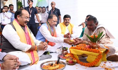 रायपुर : मुख्यमंत्री श्री साय ने दुर्ग नगर में किया 23 करोड़ रूपए की लागत के विभिन्न विकास कार्यों का भूमिपूजन