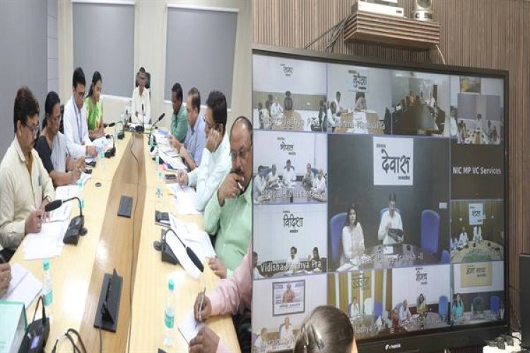सभी अधिकारी फोटो निर्वाचक नामावली के कार्य को गंभीरता से लें : मुख्य निर्वाचन पदाधिकारी श्री सिंह