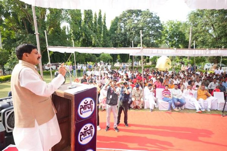 दुग्ध संघ की उत्पादन क्षमता बढ़ायी जाएगी : मुख्यमंत्री डॉ. यादव