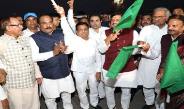 प्रधानमंत्री श्री नरेन्द्र मोदी ने किया रीवा एयरपोर्ट का वर्चुअल उद्धाटन