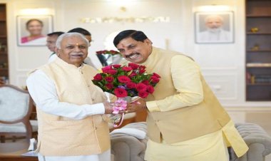 मुख्यमंत्री डॉ.यादव ने दीपावली की मंगलकामनाओं के साथ मंत्री, जन-प्रतिनिधियों और नागरिकों से की भेंट