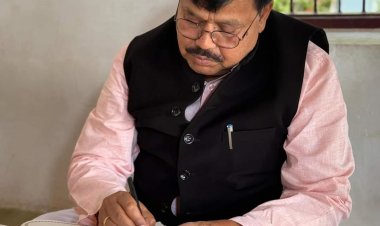 ऊर्जा मंत्री श्री तोमर ने किया साबरमती आश्रम अहमदाबाद का भ्रमण