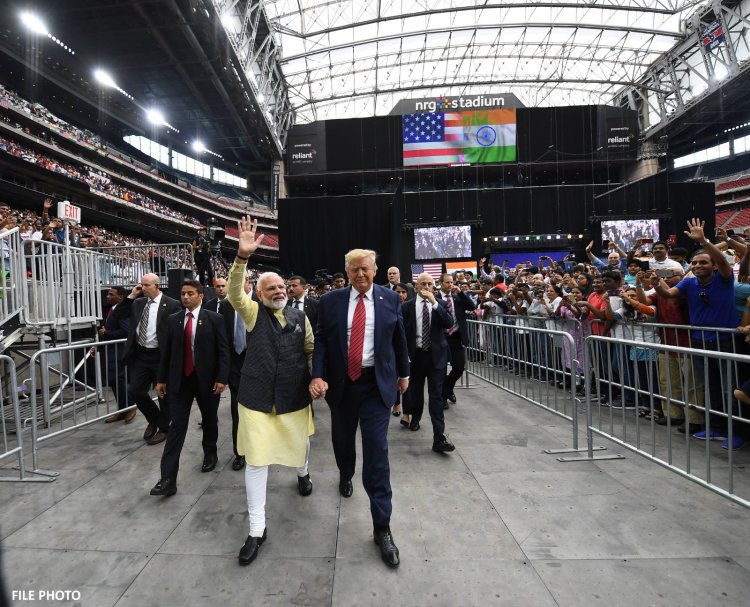 प्रधानमंत्री श्री नरेन्द्र मोदी ने अमेरिकी राष्ट्रपति चुनाव में डोनाल्ड ट्रम्प को जीत की बधाई दी