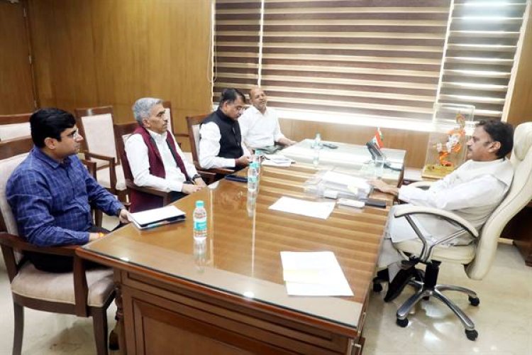 स्वास्थ्य सेवाओं के सुदृढ़ीकरण के लिए अंतर्विभागीय समन्वय आवश्यकः उप मुख्यमंत्री श्री शुक्ल