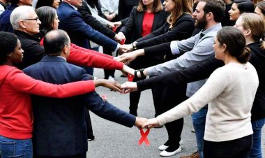 World Aids Day 2024: एड्स के मरीजों में कैसे होते हैं शुरुआती लक्षण, सबसे पहले कैसे कराना चाहिए ट्रीटमेंट?