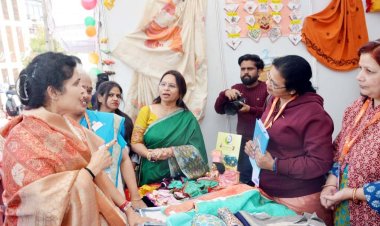 भारतीय ज्ञान परम्परा को आगे बढ़ाने में महिलाओं की महत्वपूर्ण भूमिका : राज्य मंत्री श्रीमती गौर