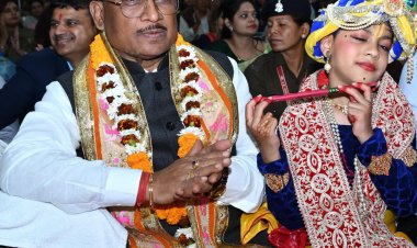 रायपुर : मुख्यमंत्री श्रीमद्भागवत कथा में हुए शामिल