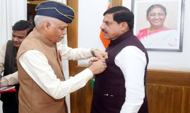 मुख्यमंत्री डॉ. यादव ने सशस्त्र सेना झण्डा दिवस पर सैनिक कल्याण के लिए प्रदान की सहयोग राशि