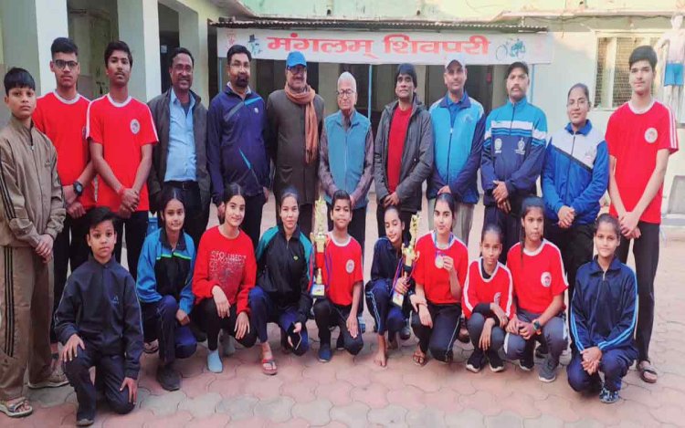 शिवपुरी- शिवपुरी की दो छात्राएं राष्ट्रीय स्तरीय योग ओलंपियाड प्रतियोगिता के लिए चयनित