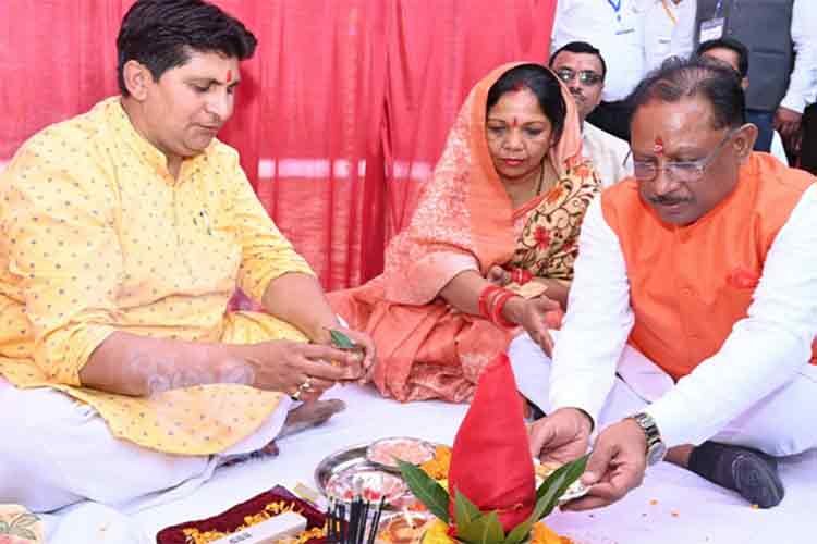 रायपुर : मुख्यमंत्री श्री साय ने जशपुर जिले के सलियाटोली में 726.27 करोड़ रूपए के विकास कार्यों का किया लोकार्पण और भूमिपूजन