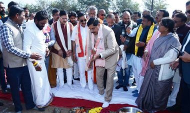 मुख्यमंत्री डॉ. यादव ने कपिला गौ-शाला में गौ-माता मंदिर सेवा स्थल का किया भूमि-पूजन