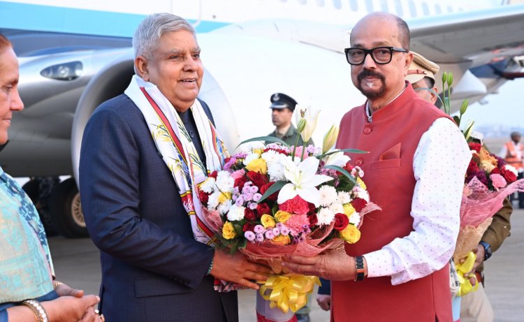 रायपुर : उप राष्ट्रपति श्री जगदीश धनखड़ का माना विमानतल में आत्मीय स्वागत