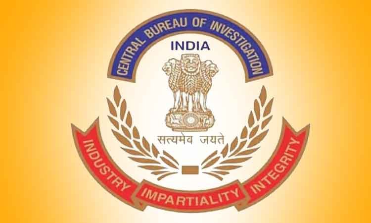 रक्षा मंत्रालय के ऑडिटर समेत तीन गिरफ्तार, 8 लाख की रिश्वत लेते पकड़े गए