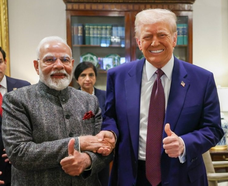प्रधानमंत्री नरेन्द्र मोदी और अमरीका के राष्ट्रपति डोनाल्ड ट्रम्प के बीच हुई द्विपक्षीय बैठक