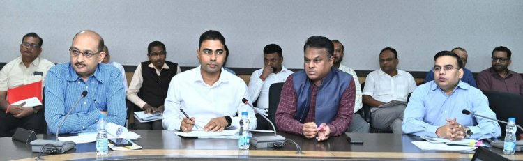 रायपुर : बजट प्रस्ताव पर मंत्री स्तरीय चर्चा : मंत्री श्री केदार कश्यप के विभागों के बजट पर हुई चर्चा