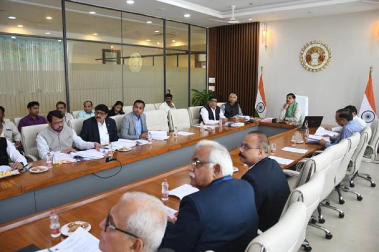 प्रदेश के सिंचाई रकबे को एक करोड़ हेक्टेयर तक ले जाने के लिए समय-सीमा में निर्माण गतिविधियां की जाए पूर्ण - मुख्यमंत्री डॉ. यादव