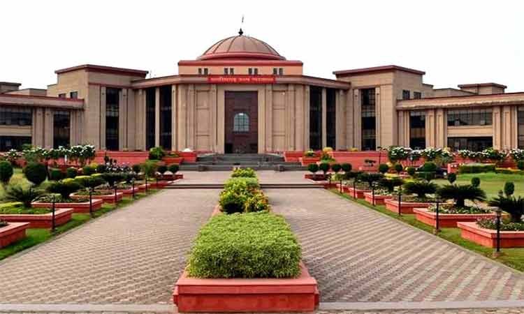 शराब घोटाले में फंसे पूर्व आईएएस अनिल टुटेजा को जमानत से फिर झटका, हाईकोर्ट ने याचिका खारिज की