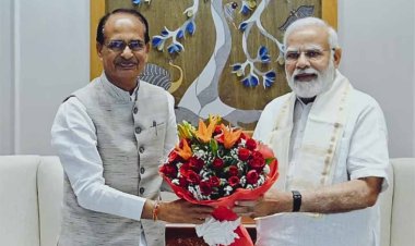 प्रधानमंत्री नरेन्द्र मोदी ने केंद्रीय मंत्री शिवराज सिंह चौहान को उनके जन्मदिन पर शुभकामनाएं दीं