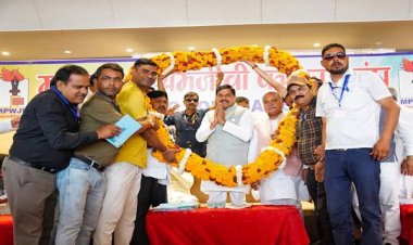 पत्रकार हैं लोकतंत्र के सच्चे सेनानी : मुख्यमंत्री डॉ. यादव