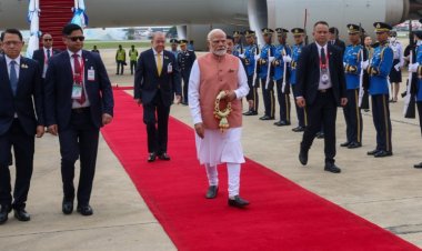 प्रधानमंत्री नरेंद्र मोदी छठे बिम्सटेक शिखर सम्मेलन में भाग लेने के लिए थाईलैंड की राजधानी बैंकॉक पहुंचे