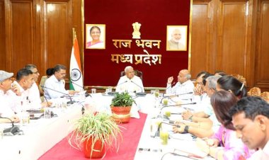 सिकल सेल औषधियां विशेष पिछड़ी जनजातीय क्षेत्रों की मोबाइल मेडिकल यूनिट में उपलब्ध हो : राज्यपाल श्री पटेल