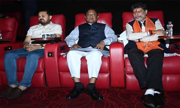 रायपुर : “सुहाग” फिल्म में छत्तीसगढ़ की संस्कृति और पारिवारिक मूल्यों का सजीव चित्रण – मुख्यमंत्री श्री विष्णु देव साय