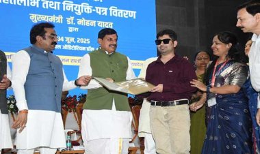 दिव्यांगजन अपनी क्षमता, योग्यता, संघर्षशीलता और सकारात्मकता के आधार पर समाज में अपना स्थान बनाते हैं - मुख्यमंत्री डॉ. यादव