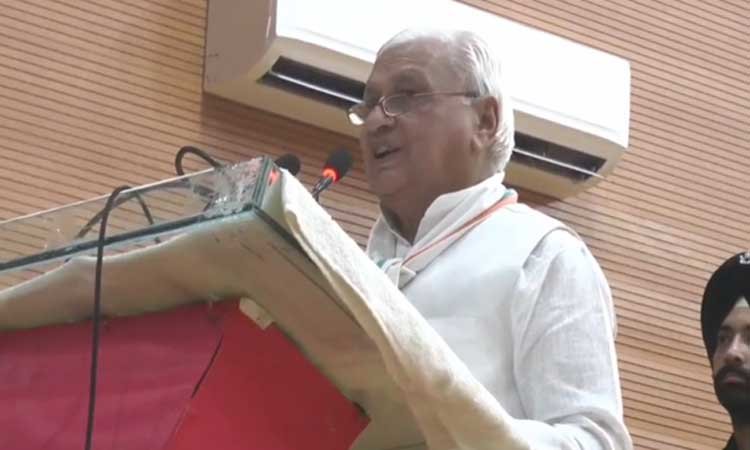 सीमा सुरक्षा की ज़िम्मेदारी सिर्फ सेना की नहीं, हम सबकी है: राज्यपाल