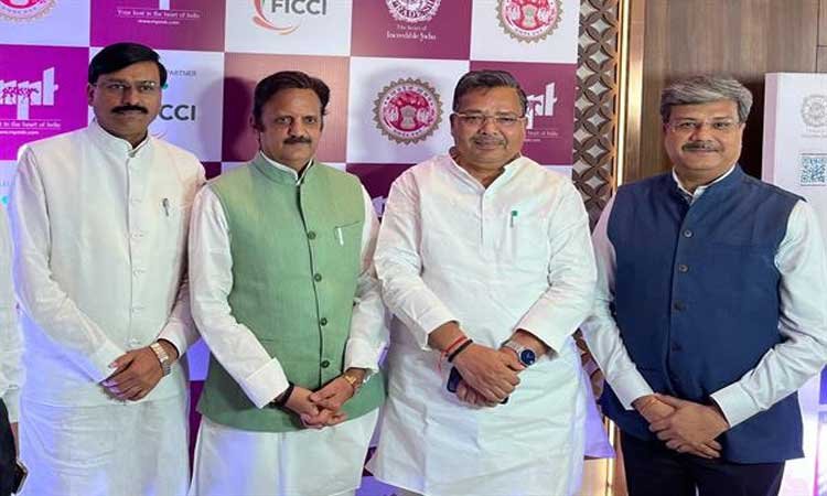 मध्यप्रदेश में पर्यटन की असीम संभावनाओं से खुलेंगे उन्नति के नए द्वार : उप मुख्यमंत्री श्री शुक्ल