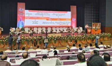 मंत्री राजनाथ सिंह पहुंचे पटना, बैठक में होंगे शामिल