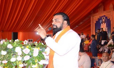 पटना में ‘सनातन महाकुंभ’ का हुआ आयोजन, डिप्टी सीएम बोले- सनातन की शक्ति से पूरा विश्व हो रहा है परिचित