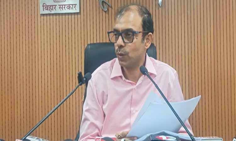 बिहार कैबिनेट बैठक: आंगनबाड़ी सेविकाओं के मानदेय में वृद्धि, युवाओं को रोजगार और पेंशन योजनाओं का विस्तार