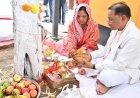 रायपुर : आंवला नवमी पर मुख्यमंत्री ने आंवला वृक्ष की पूजा कर प्रदेशवासियों के सुख-समृद्धि की कामना की