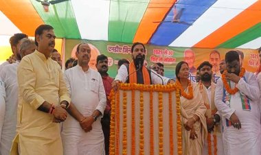 सासाराम में एनडीए की विशाल आशीर्वाद जनसभा, उपमुख्यमंत्री सम्राट चौधरी ने लालू राज पर बोला तीखा हमला